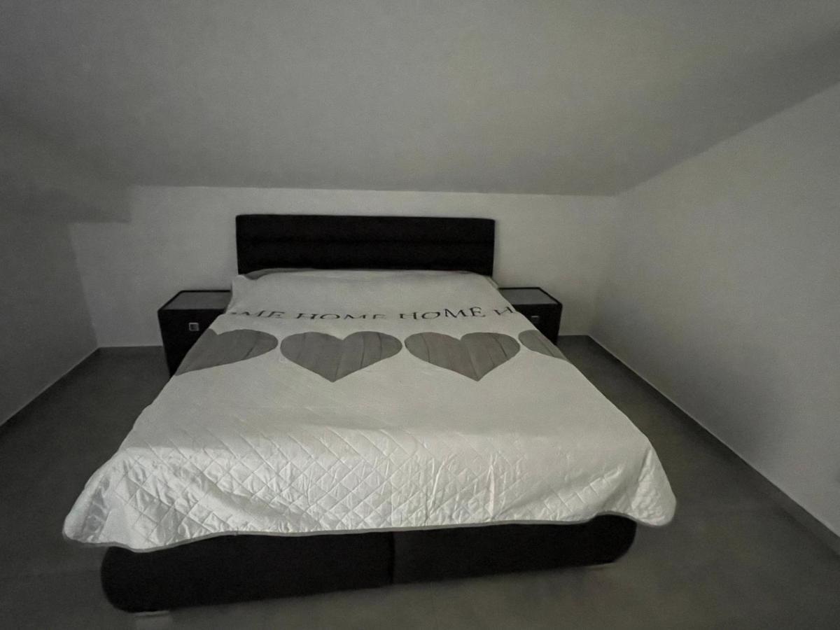 Apartments Lia-Jolie 乌马格 外观 照片
